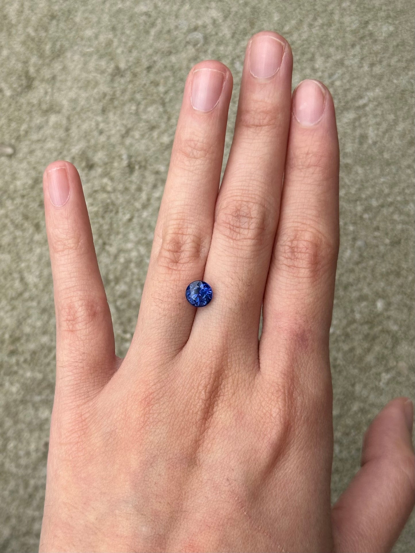 Blue Sapphire (round) - 1.48 ct