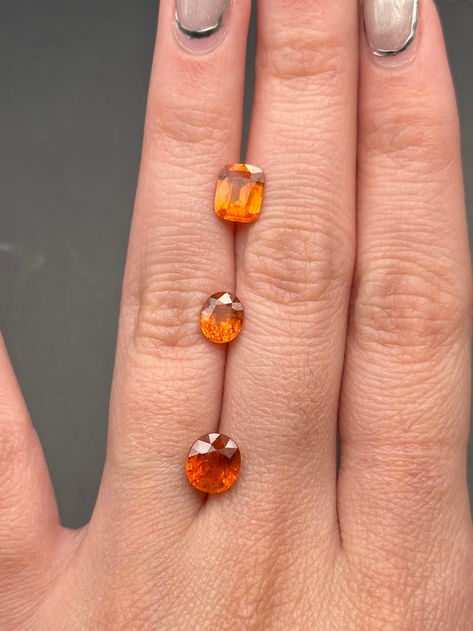orange 'fanta' spessartine garnet (cushion) - 1.3 ct