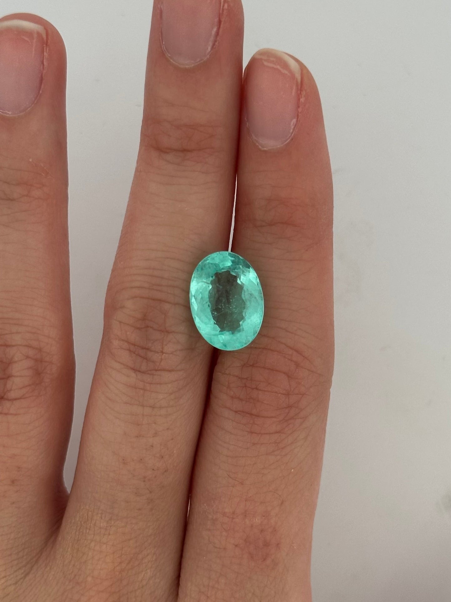 Paraiba Tourmaline (oval) - 6.45 ct  with GIA cert