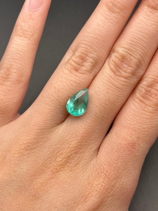 Colombian Emerald Capsule