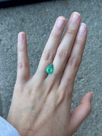 Colombian Emerald (pear) - 2.15 ct