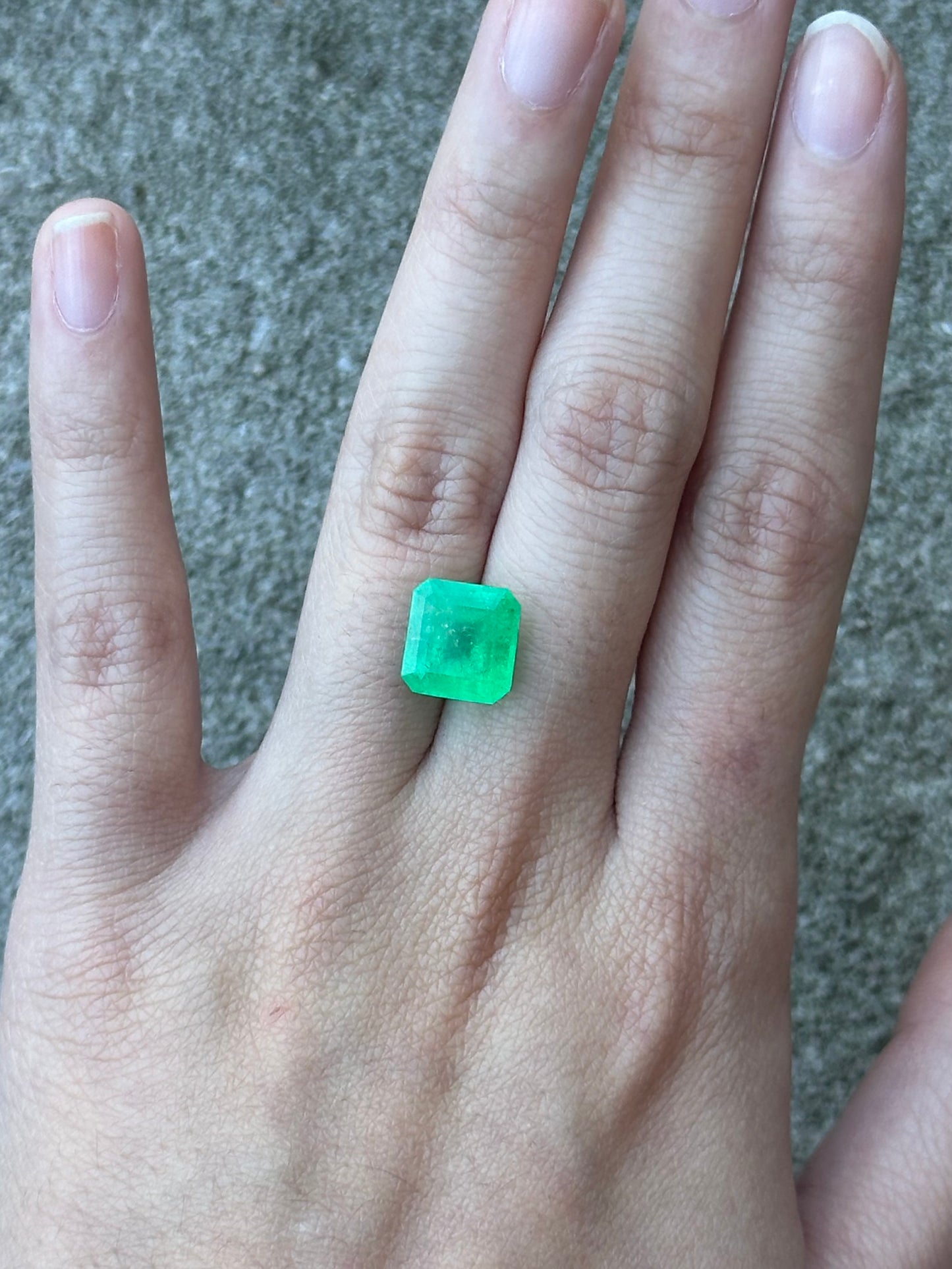 Colombian Emerald (emerald cut) - 4.04 ct