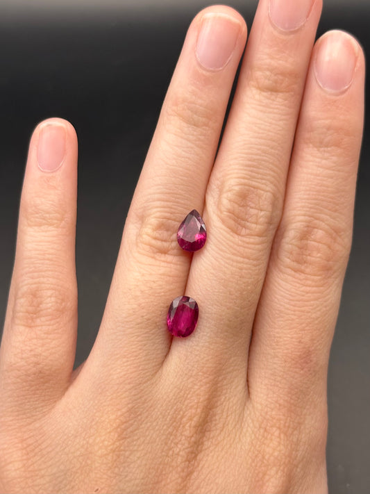Ruby (oval) - 1.11 ct