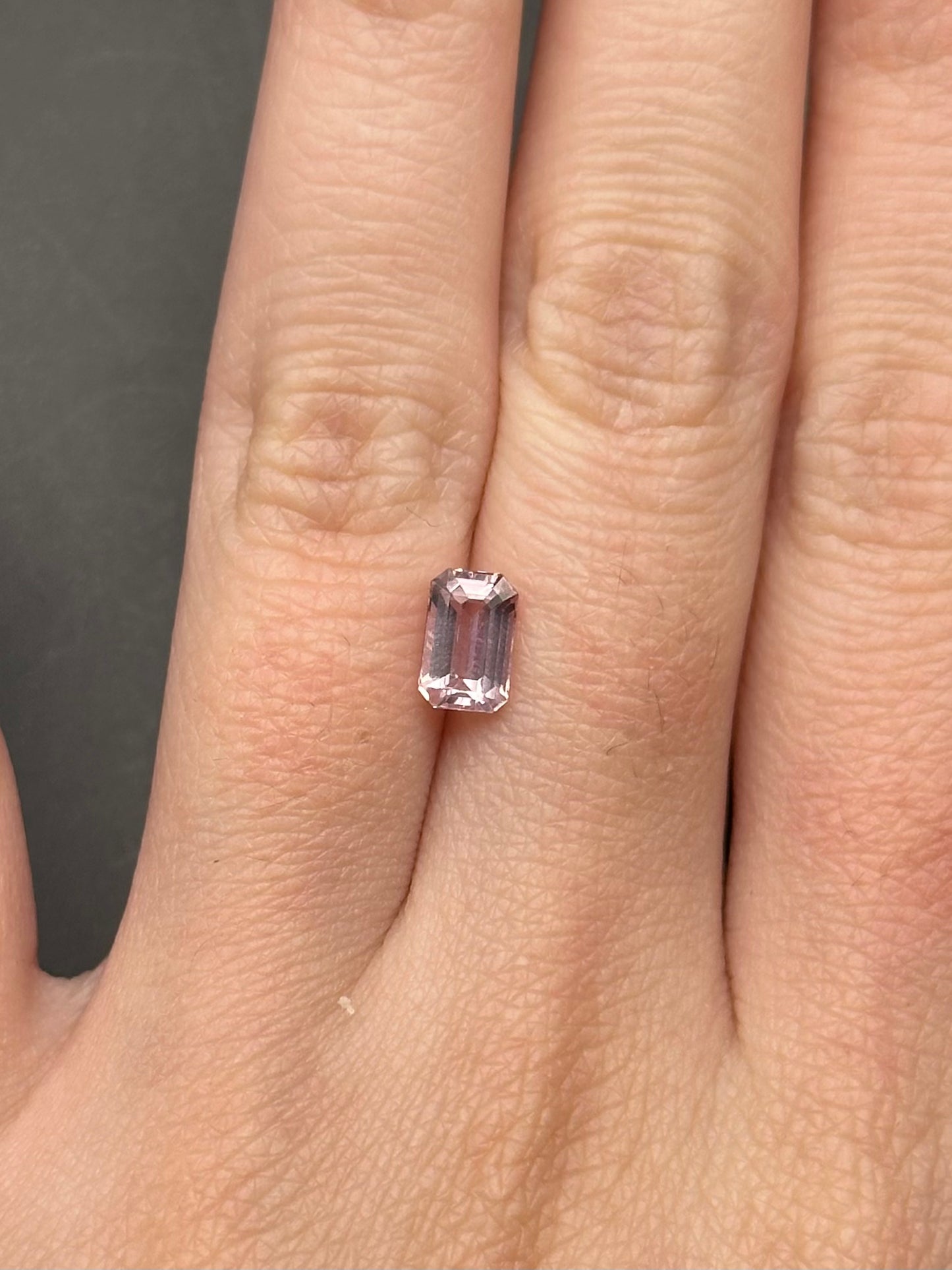 Light pinkish grey emerald cut sapphire - 1.15 ct