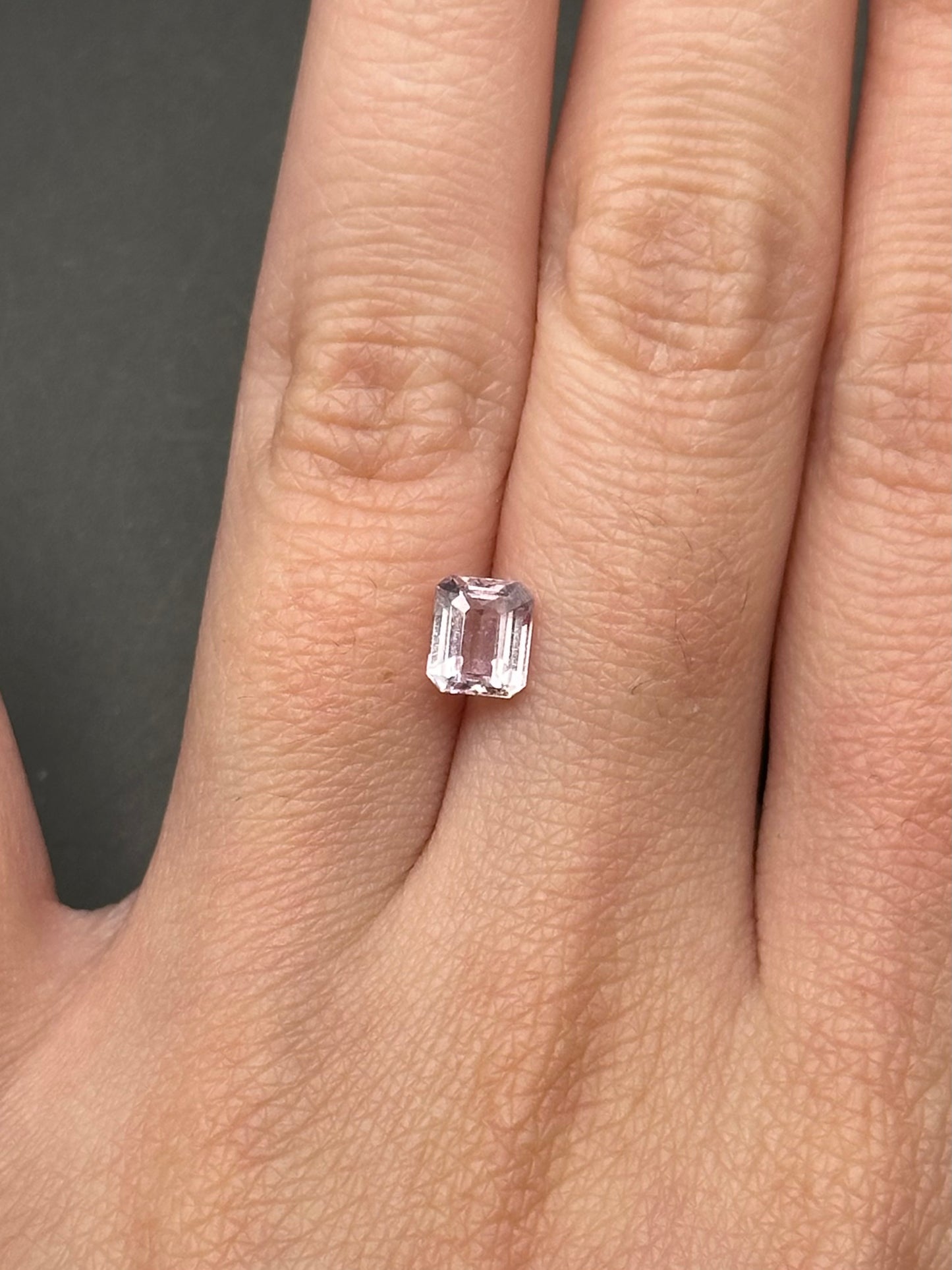 Light pinkish grey emerald cut sapphire - 1.1 ct