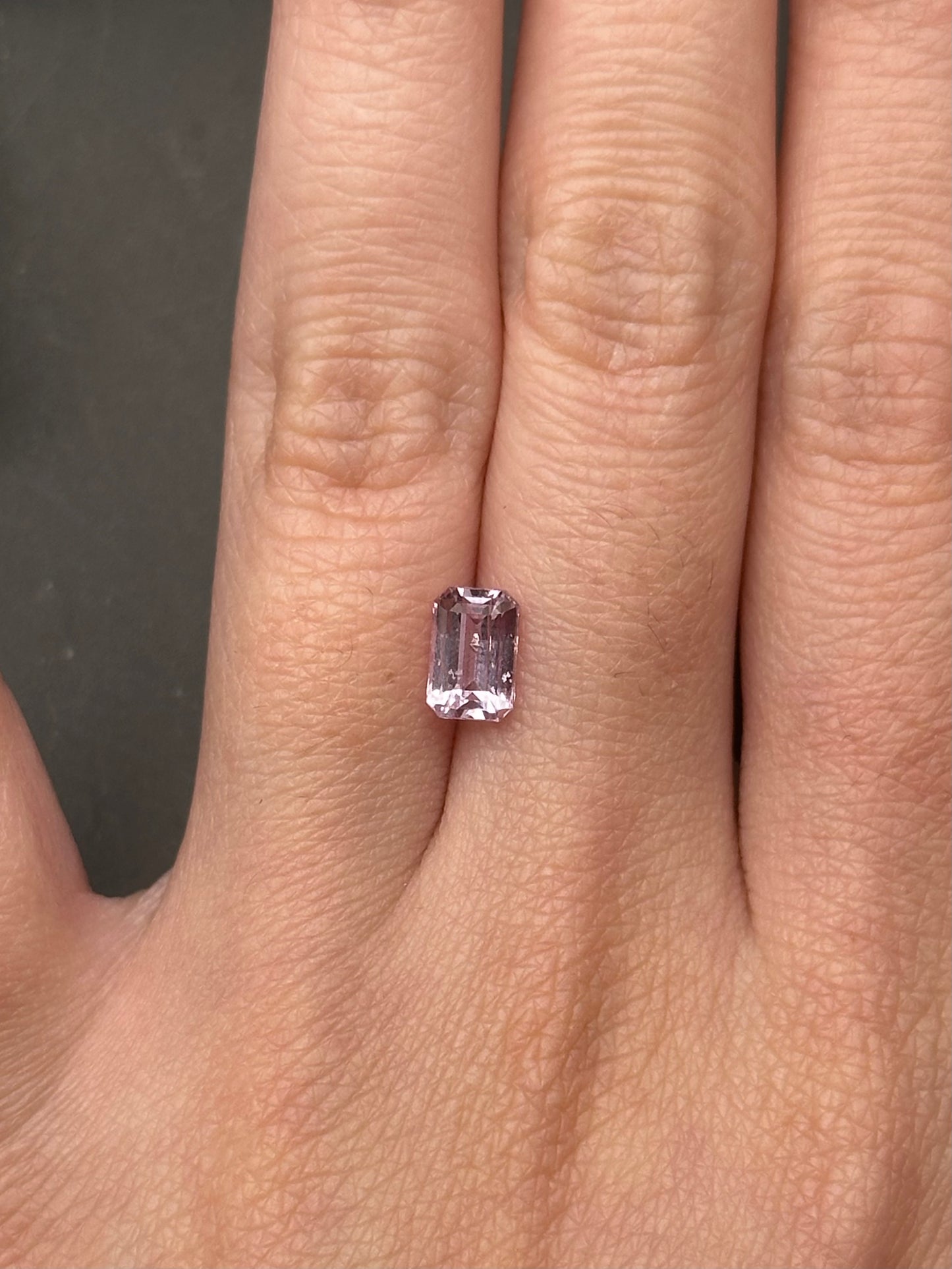 pink emerald cut sapphire - 1.15 ct