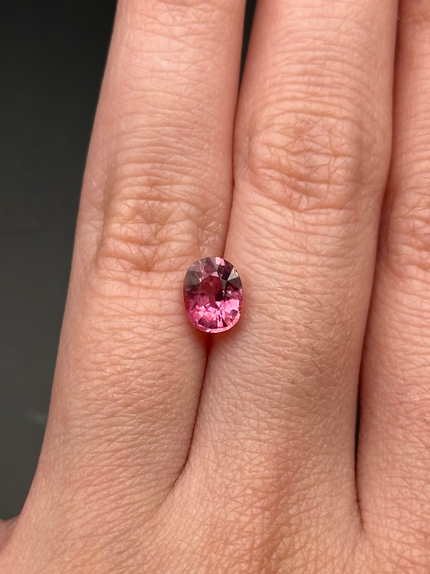 Pink Tourmaline (oval) - 1ct