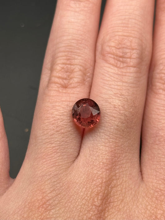 Peachy Pink Tourmaline (oval) - 2.28 ct