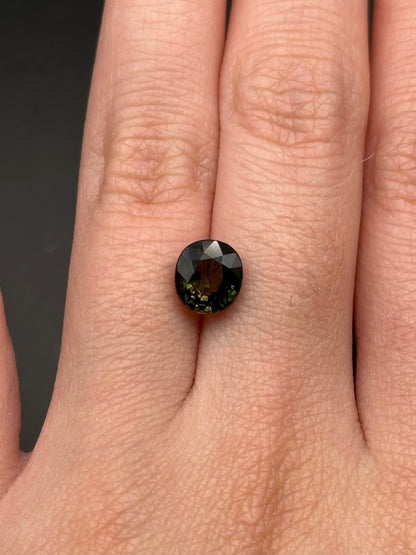 Green Tourmaline (round) - 1.57 ct