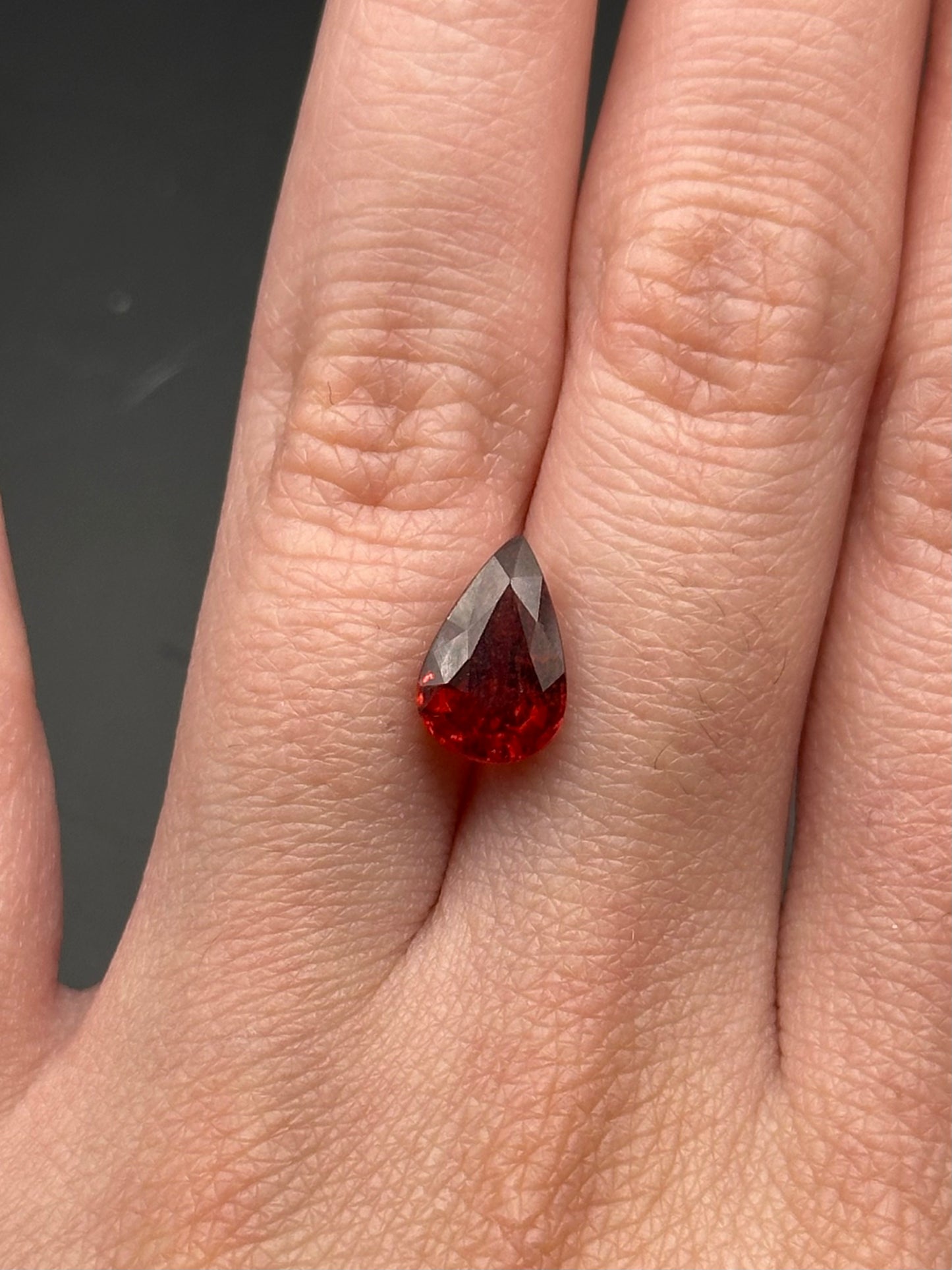 Organe Spessartite Garnet (pear) - 3.02 ct
