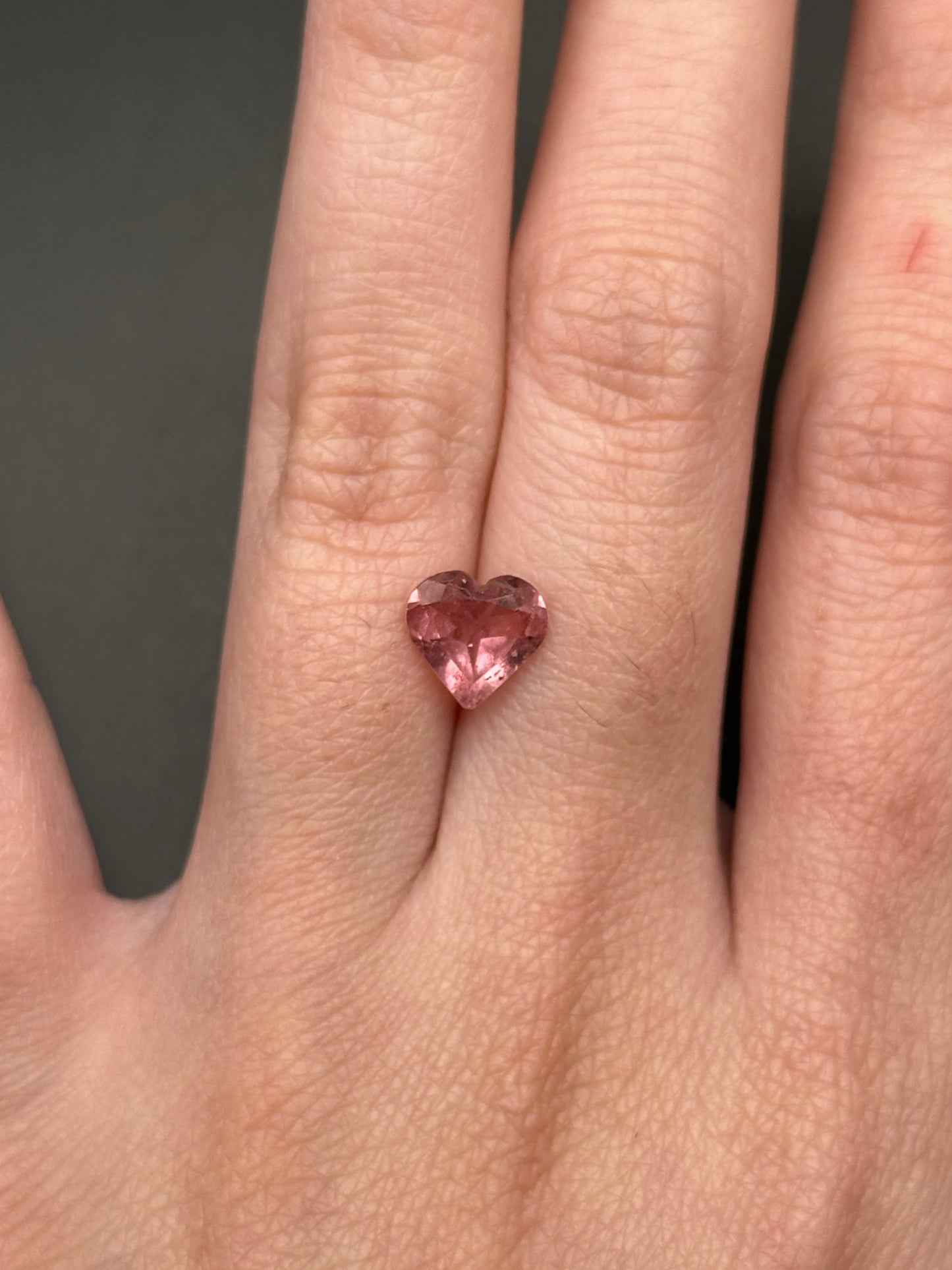 Pink Tourmaline (heart) - 1.15 ct