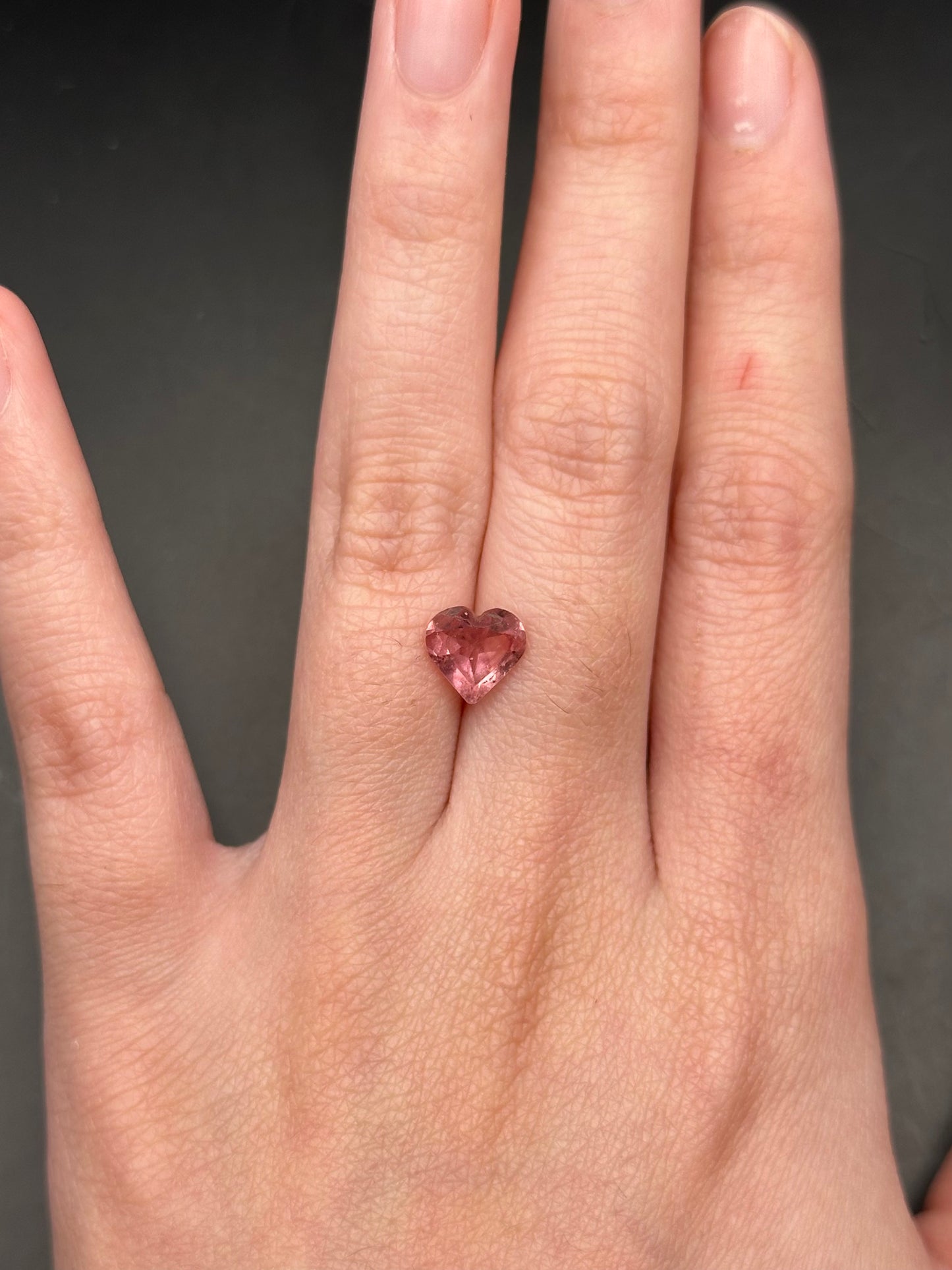 Pink Tourmaline (heart) - 1.15 ct