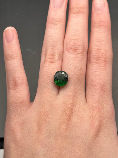 Green Chrome Tourmaline (oval) - 3.28