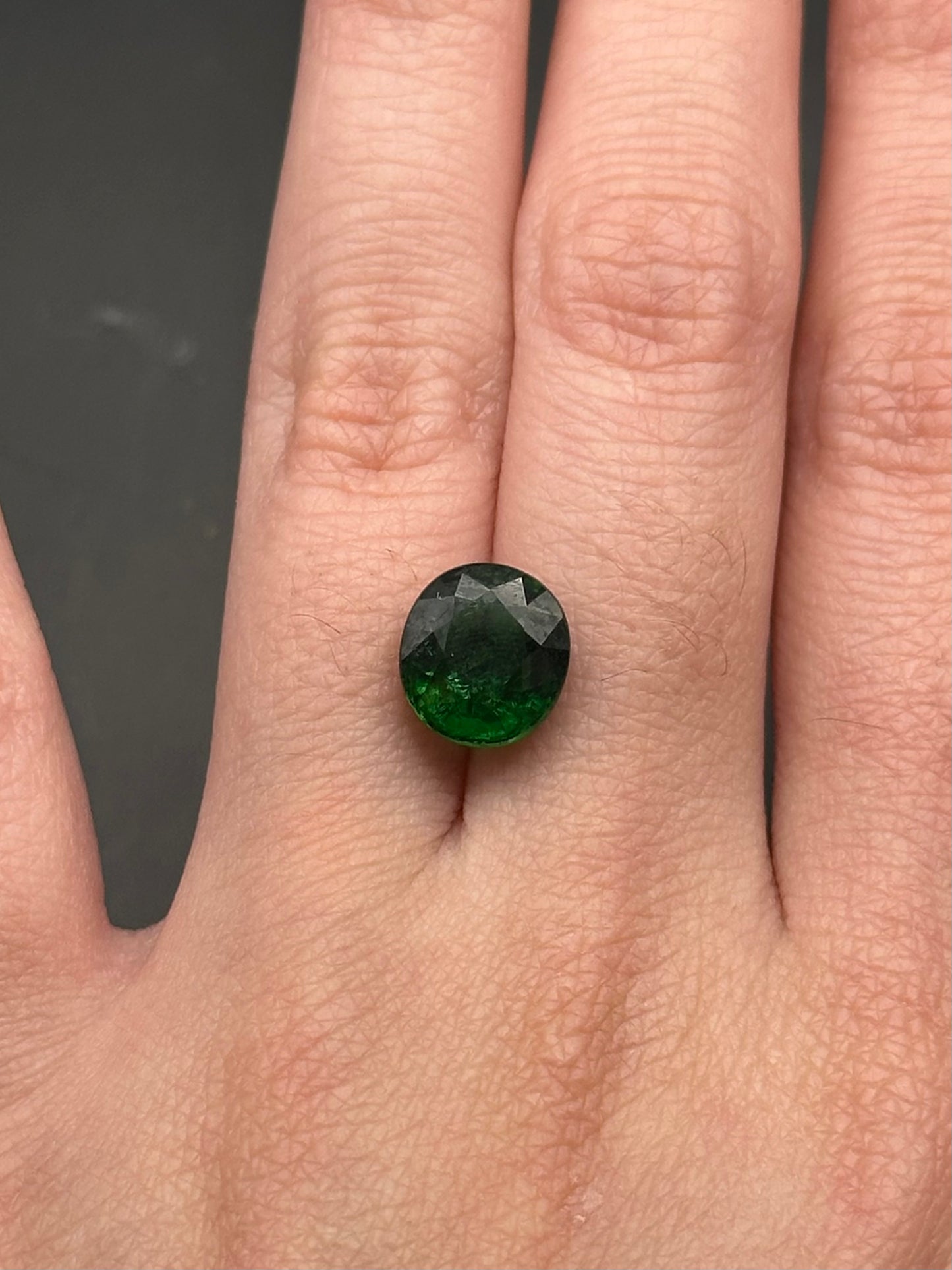 Green Chrome Tourmaline (oval) - 3.28