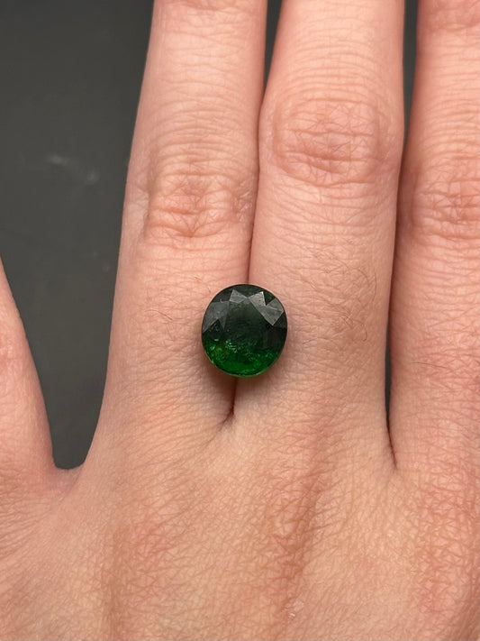Green Chrome Tourmaline (oval) - 3.28
