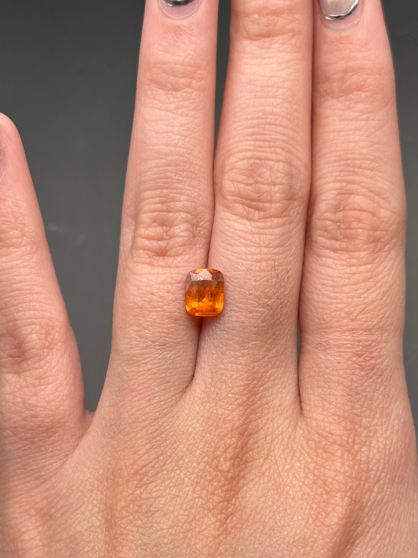 orange 'fanta' spessartine garnet (cushion) - 1.3 ct