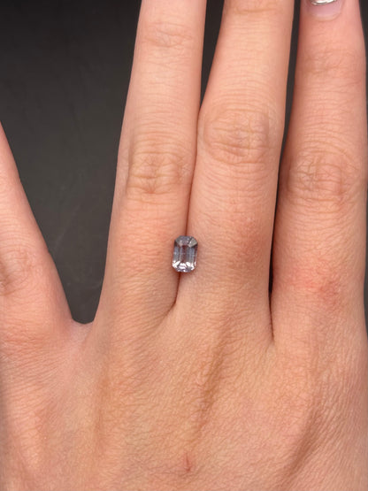 blue sapphire (emerald) .87 ct