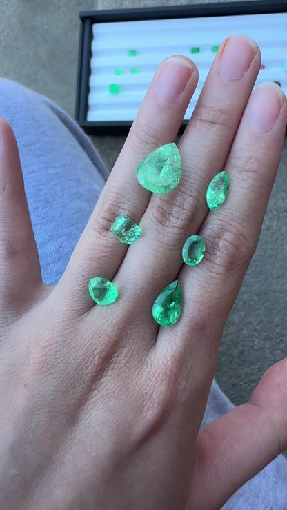 Colombian Emerald (pear) - 6.25 ct