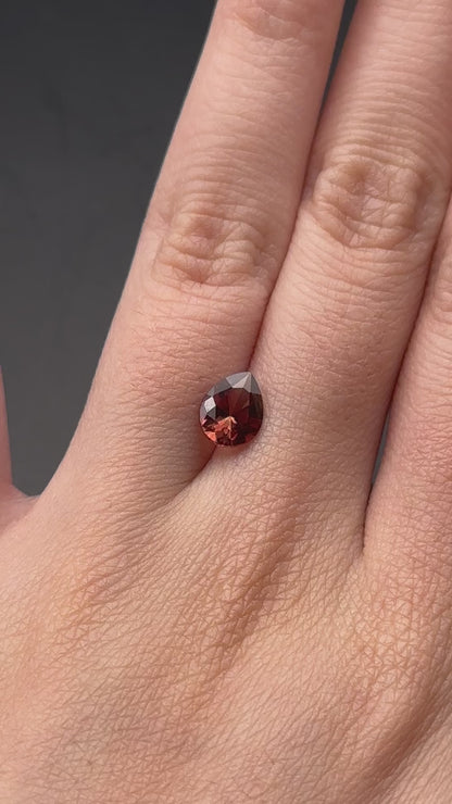 Oregon Sunstone (pear) - .80 ct