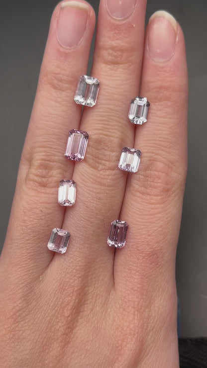 White-Grey emerald cut sapphire - 1.7 ct