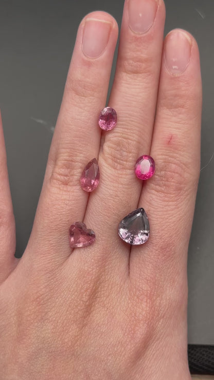 Pink Tourmaline (heart) - 1.15 ct