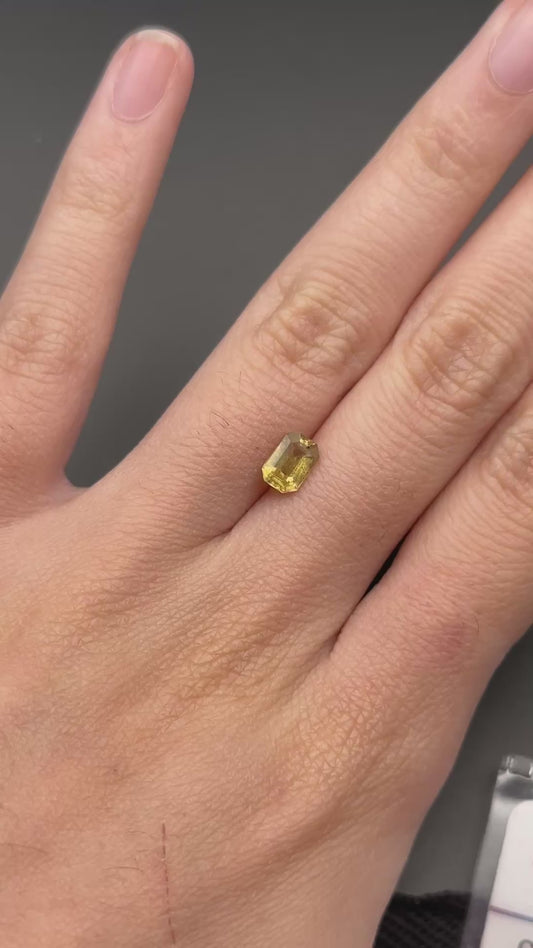 Yellow Sapphire - .92 ct