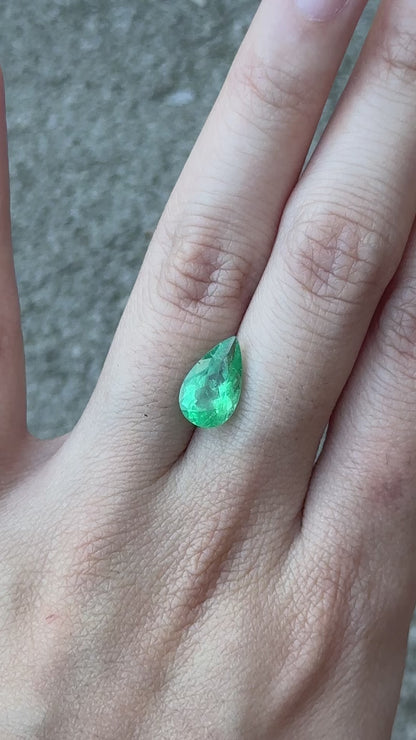 Colombian Emerald (pear) - 2.15 ct