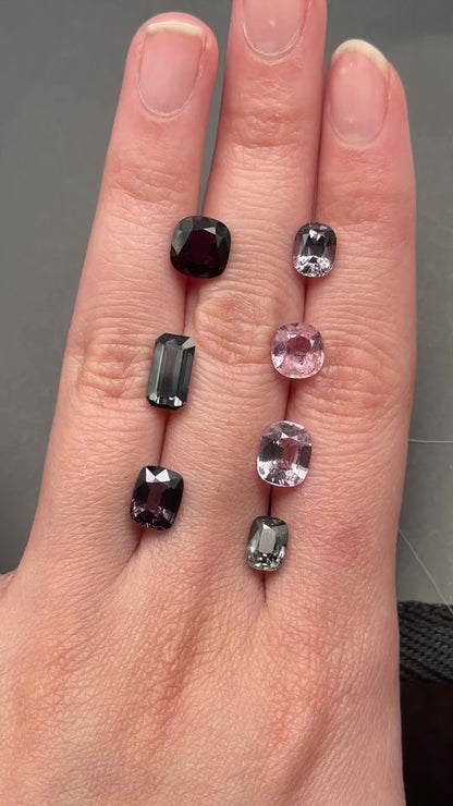 Purplish grey Spinel (cushion) - 1.06ct